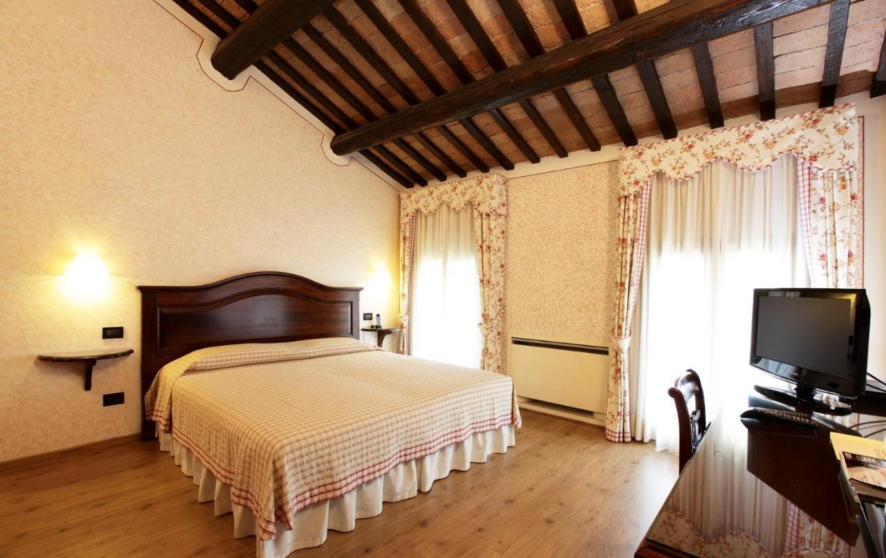 Agriturismo Delizia D'Este Francolino Buitenkant foto