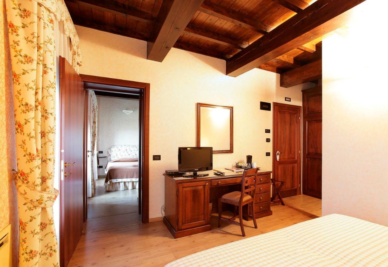 Agriturismo Delizia D'Este Francolino Buitenkant foto